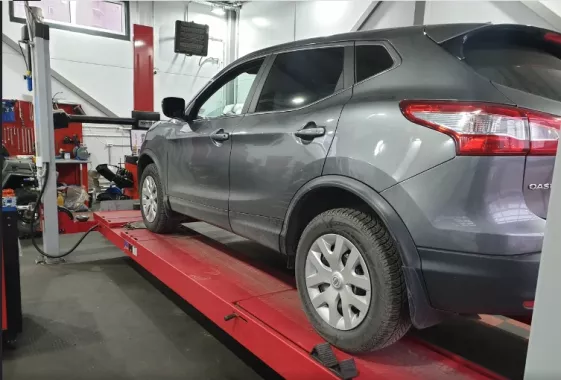 Автотехцентр "Wheels service''.