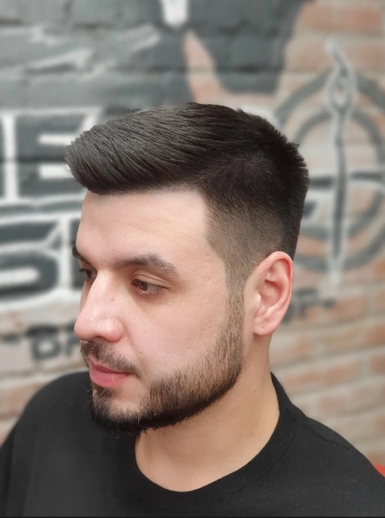 Барбершоп HEADSHOT в Москве: Стрижка, Бритье, Волосы, Борода,