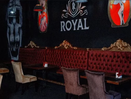 Ночной клуб "Royal".