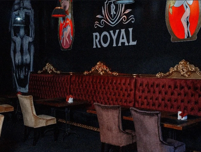 Ночной клуб Royal в Видном: Караоке, Стриптиз, Фейс-Контроль, Шоу-Программа, Бизнес-Ланч, Танцпол, Ночной клуб,