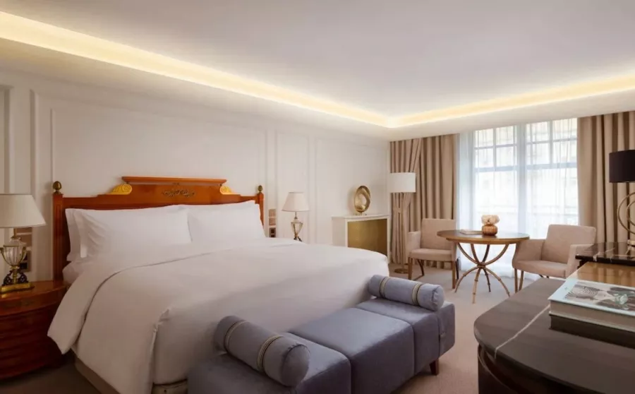 Гостиница 5* The Carlton, Moscow в Москве: Отель, Гостиница, Ресторан, Терраса, Бар, СПА,