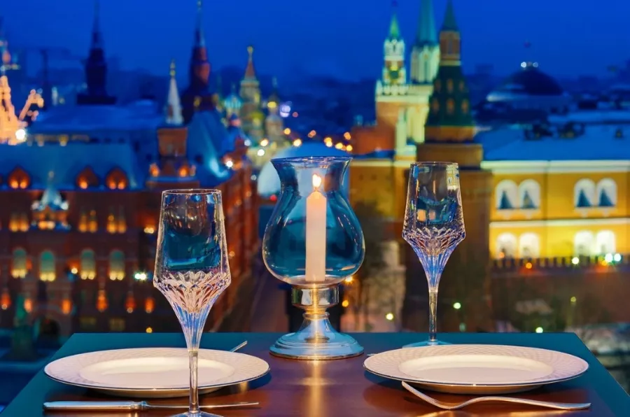 Гостиница 5* The Carlton, Moscow в Москве: Отель, Гостиница, Ресторан, Терраса, Бар, СПА,