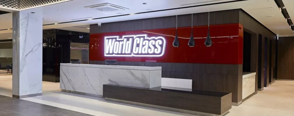 Фитнес клуб "World Class".
