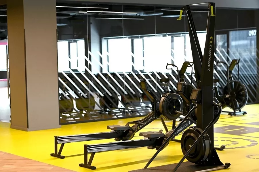 Фитнес-клуб Fitnation в Москве: Бодифлекс, Йога, Пилатес, Сайкл, Шейпинг, Hot iron, TRX тренировки, Тренажёры, Батут, Body relax, Step Fit, Групповые уроки, Les Mills,