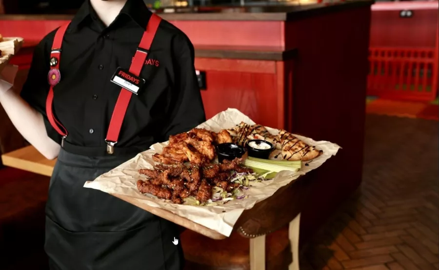 Ресторан американской кухни Tgi fridays в Москве: Бар, Американская кухня, Доставка готовых блюд, Ресторан,