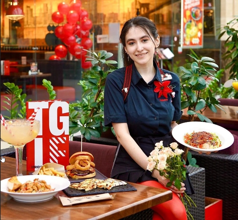 Ресторан американской кухни Tgi fridays в Москве: Бар, Американская кухня, Доставка готовых блюд, Ресторан,