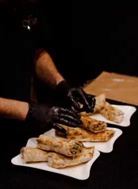 Кафе "Istanbul Han Halal".