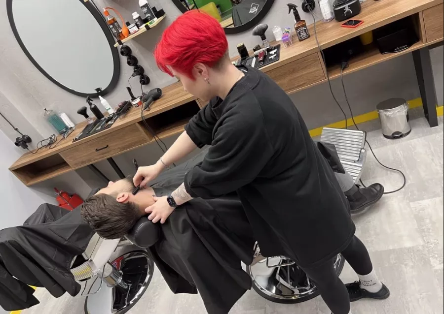 Барбершоп BarberIcon в Москве: Барбершоп, Стрижка, Бритье, Массаж лица, Моделирование бороды, Стрижка усов, Стрижка бороды,