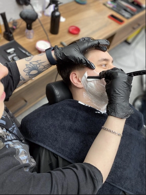 Барбершоп BarberIcon в Москве: Барбершоп, Стрижка, Бритье, Массаж лица, Моделирование бороды, Стрижка усов, Стрижка бороды,