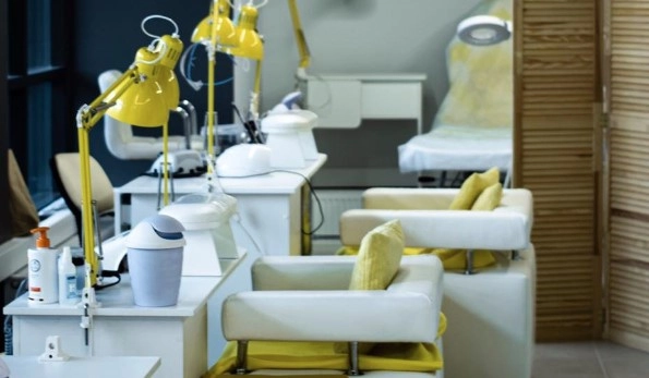 Ногтевая студия YellowArtStudio в Перми: Красота, Ногти, Маникюр, Педикюр,