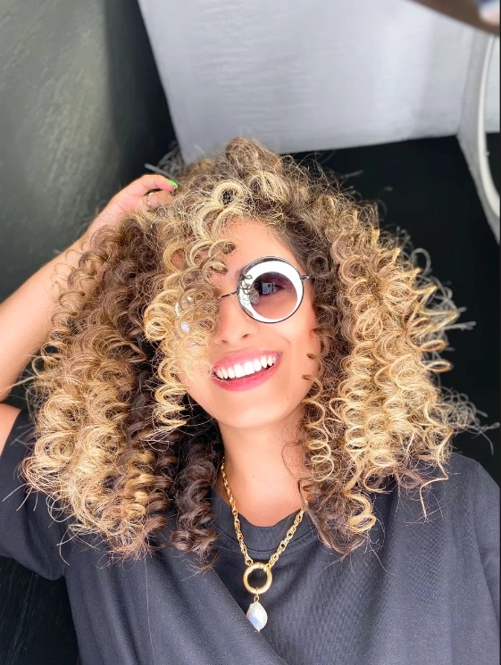 Салон красоты ПЕРСОНА в Москве: Визажист, Салон красоты, Стрижка, Маникюр, Окрашивание, Брови, Эпиляция, Ресницы, Красота,