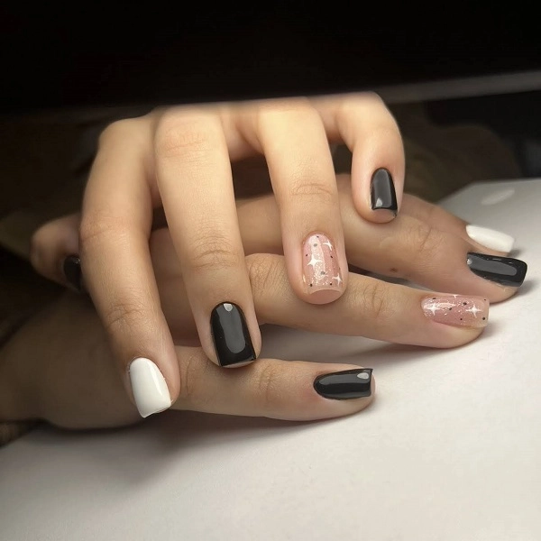 Салон красоты JANOOL BEAUTY SALON / BAR в Ереване: красота, салон, ереван, макияж, депиляция, стиль, специалисты, Маникюр,