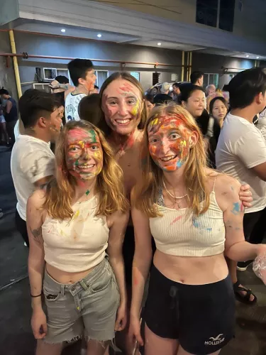 Хостел Seven Cebu  в  Себу