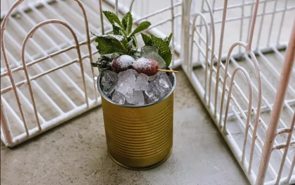 Русский бар "Perepel Bar".