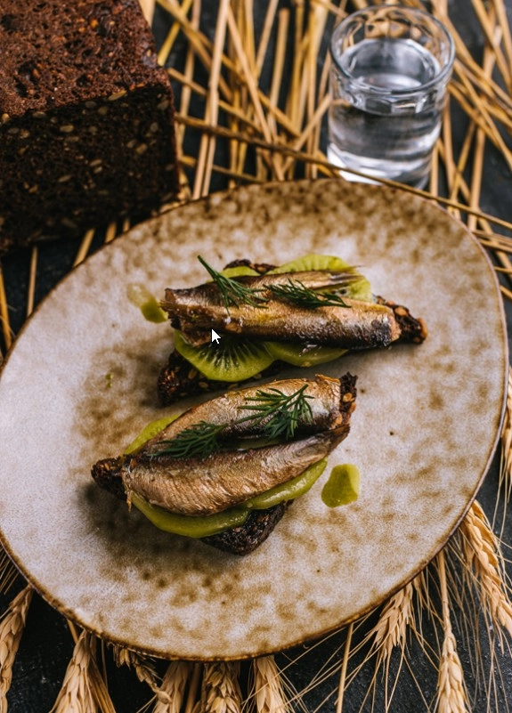 Русский бар Perepel Bar в Москве: Бар, Русская кухня, Корпоратив, Еда навынос,