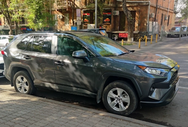 Прокат автомобилей в Ереване Caravan Rent A Car в Ереване: автомобили, ереван, лизинг, услуги, комфорт, Аренда,