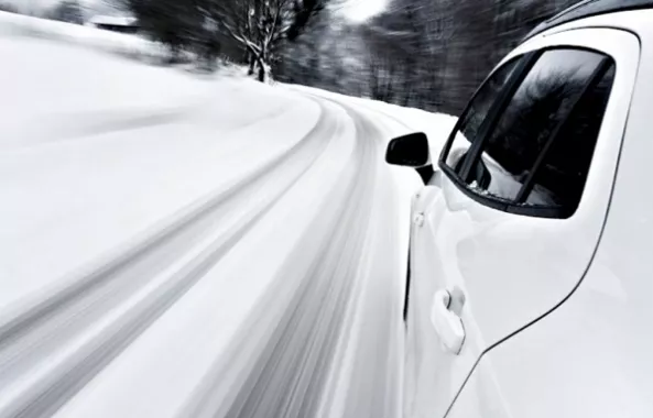Автопрокат "LocalCars Rent-A-Car".