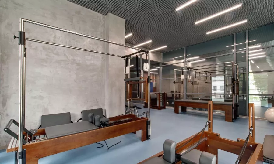 Фитнес-клуб MyFitlab в Москве: Аквааэробика, Аэробика, Йога, Пилатес, Стретчинг, Танцы, Бассейн, Тренажёры, Массаж, Персональный тренер, Сауна,
