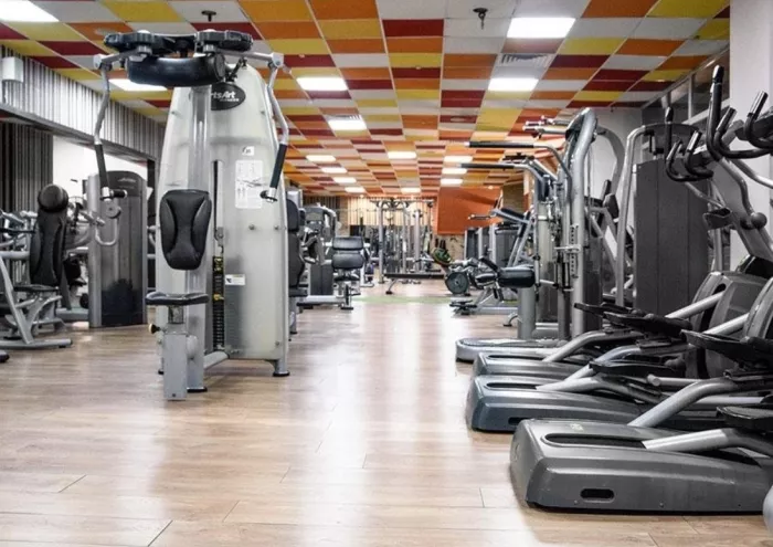 Фитнес-клуб "FITZAL".