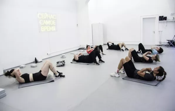 Студия растяжки, танцев и фитнеса "Fire ballet".