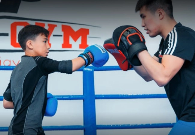 Сеть Клубов Бокса и Фитнеса ALI GYM в Астане: Развиваться, Фитнес, Бокс, Мотивация,