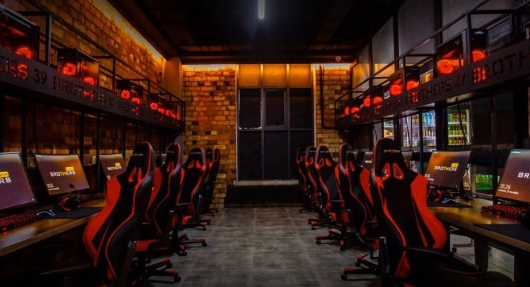 BROTHERS в Астане: Компьютерный клуб, Игры,