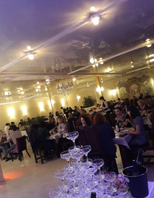 Ресторан-бар "Помпей"