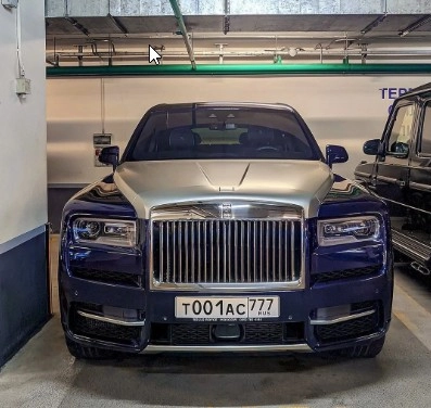 Центр автопроката "Rentmotors".
