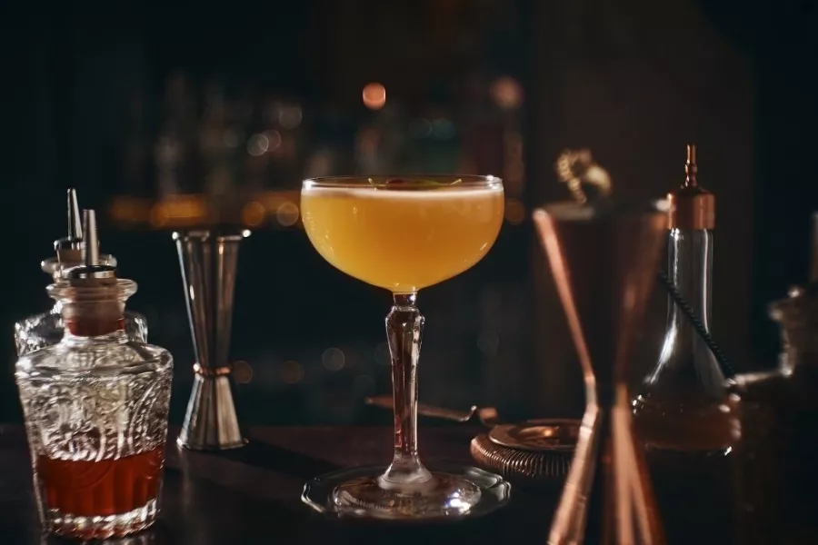 Riddle Bar в Белграде: Бар, Вкусно, Красиво, Чилим, Напитки,