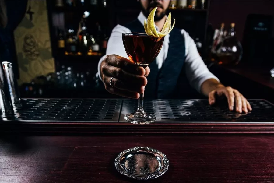 Riddle Bar в Белграде: Бар, Вкусно, Красиво, Чилим, Напитки,
