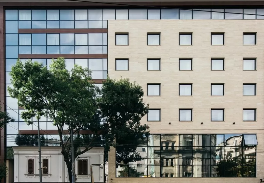 Central Point Hotel в Белграде: Отель, Путешествие, Чилим, Сауна, Массаж, Спортзал,