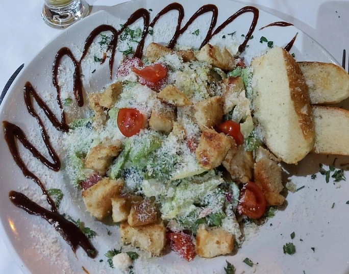 Donji Grad в Белграде: Покушать, Вкусно, Атмосфера, Чилим,