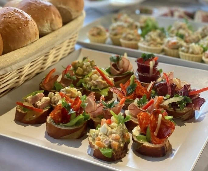 Donji Grad в Белграде: Покушать, Вкусно, Атмосфера, Чилим,