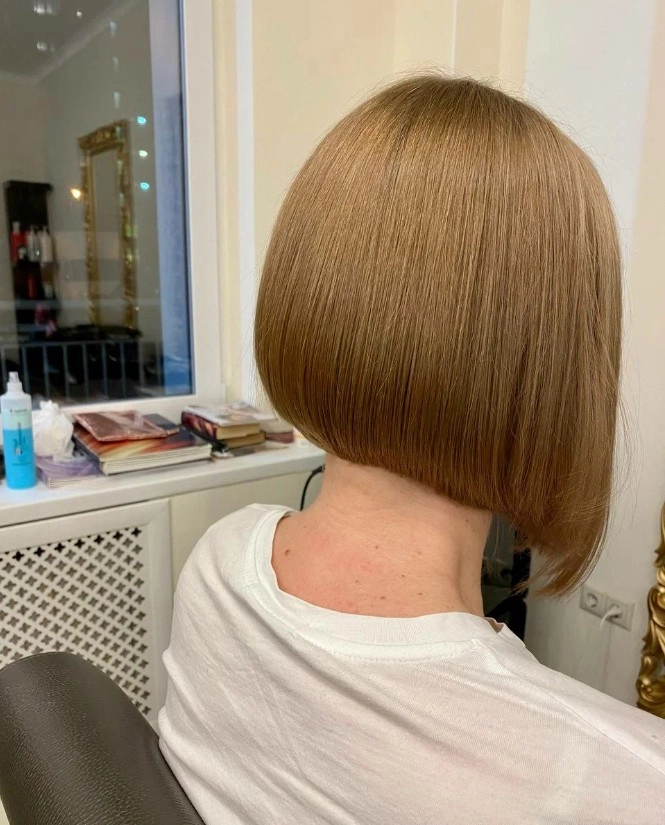 Салон красоты Nina Toros Beauty Club в Видном: Маникюр, Педикюр, Архитектура Бровей, Косметология, Макияж, Укладка, Окрашивание, Стрижка, Окрашивание Бровей, Массаж,