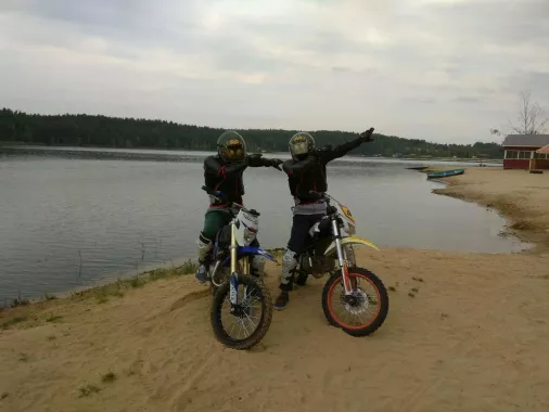 Мотошкола "Pitbike Enduro Club". 