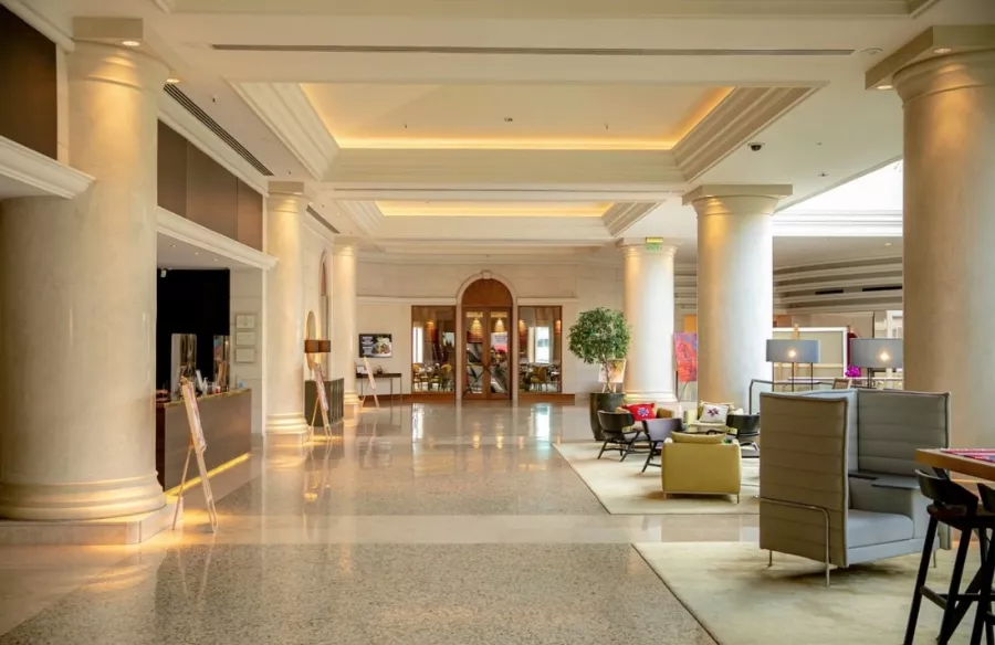 Hyatt Regency Belgrade в Белграде: Отель, Путешествие, Чилим,
