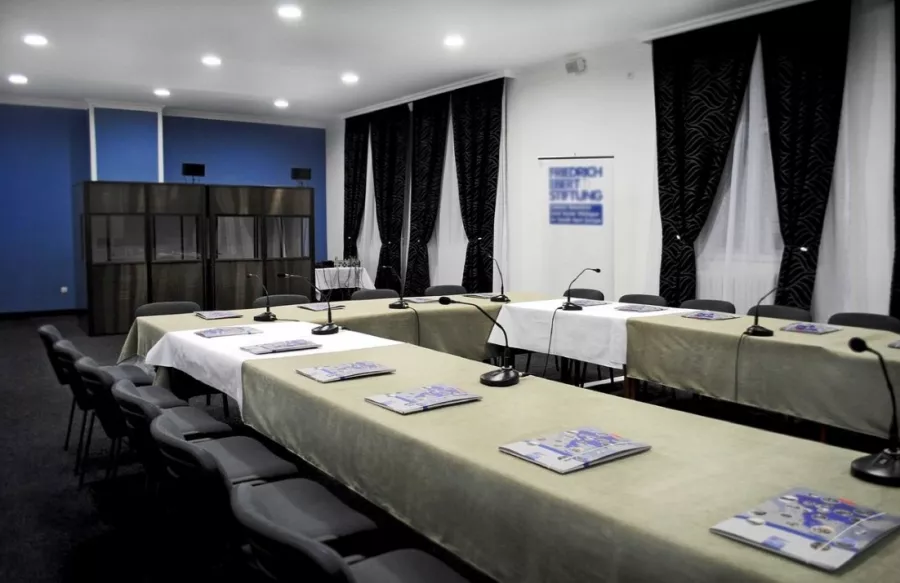 Belgrade City Hotel в Белграде: Отель, Путешествие, Чилим,