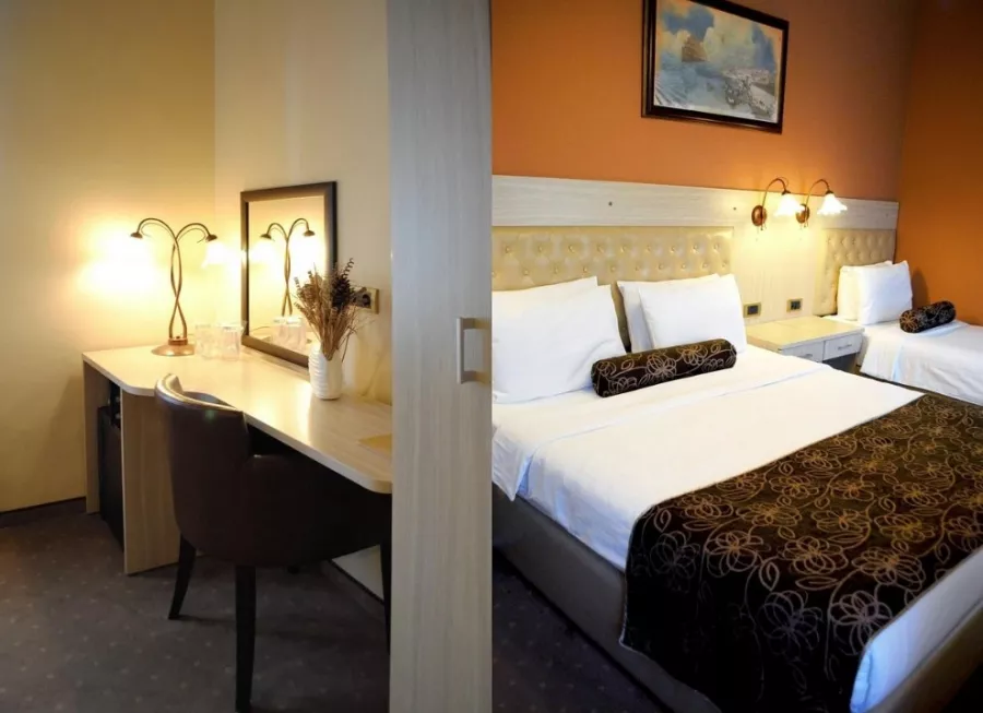 Belgrade City Hotel в Белграде: Отель, Путешествие, Чилим,