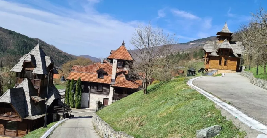 Party in Belgrade в Белграде: Вертолёт, Бар, Вино, Экстрим, Мода,