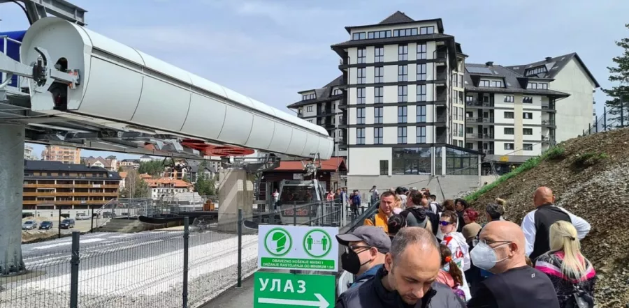 Party in Belgrade в Белграде: Вертолёт, Бар, Вино, Экстрим, Мода,