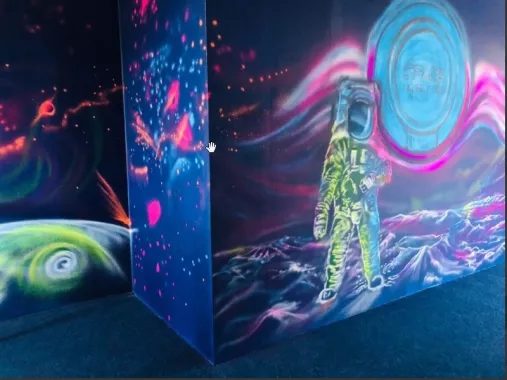 Лазерный клуб "Space".