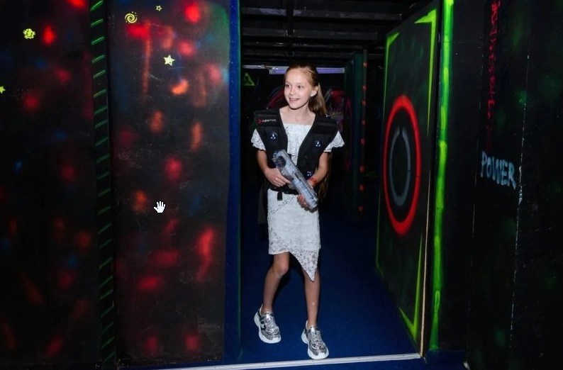 Лазерный клуб Space в Анапе: Детские праздники, Лазертаг, Игротеки,