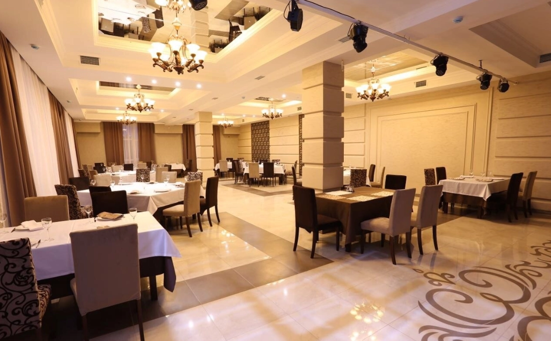  Ресторан "Собрание"