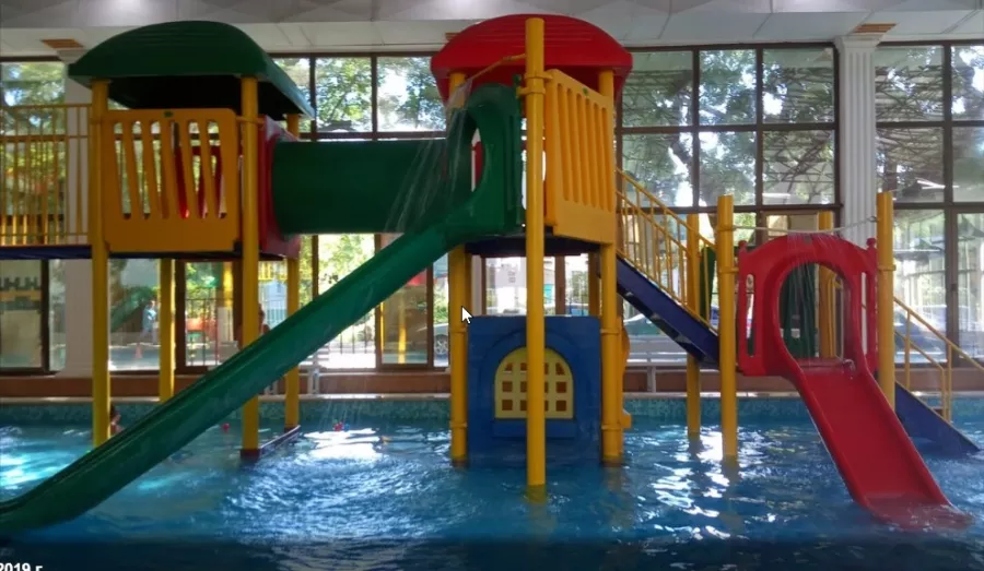 Аквапарк Осьминожек в Анапе: Водные аттракционы, Дети от 4 до 10 лет,