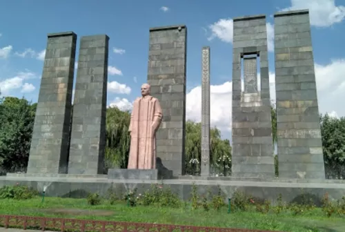 Английский парк в Ереване  в  Ереване