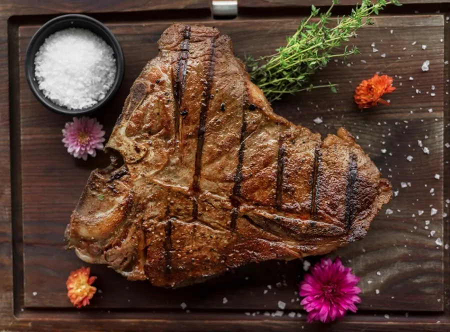 SkyLounge Belgrade в Белграде: Суши, Напитки, Высота, Чилим, Вкусно,