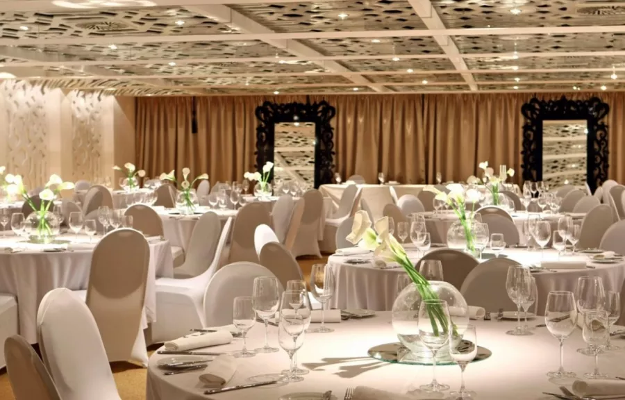 Falkensteiner Hotel Belgrade в Белграде: Отель, Путешествие, Чилим, Сауна, Спортзал,