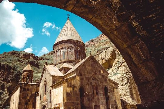 Церковь Сурб Зоравор Аствацацин в Ереване: история, архитектура, святыня, храм,