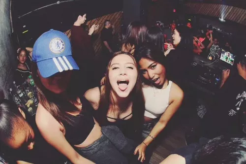 Ночной Клуб House Manila в Манила