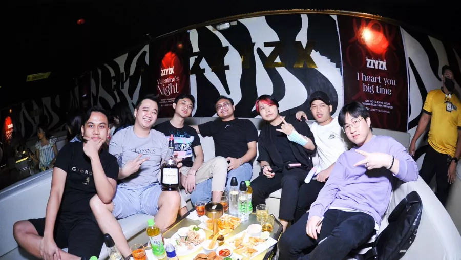 Ночной Клуб ZZYZX Manila в Манила: Музыкально, Танцы, Music, Night Club, Ночной клуб,